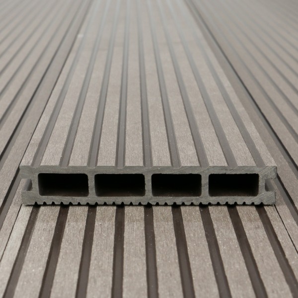 WPC Standard-Terrassendiele Hohldiele, 24 x 146 mm, grob / fein, Braun