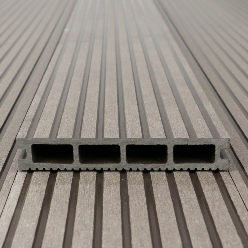 WPC Standard-Terrassendiele Hohldiele, 24 x 146 mm, grob / fein, Braun