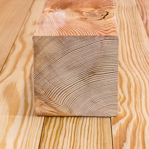 Pfosten aus sibirischer Lärche, 90 x 90 mm, C Sortierung