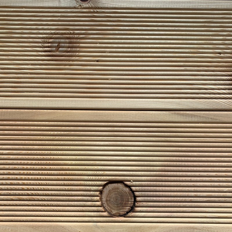 Terrassendielen geriffelt, 27 x 140 mm, C Sortierung.