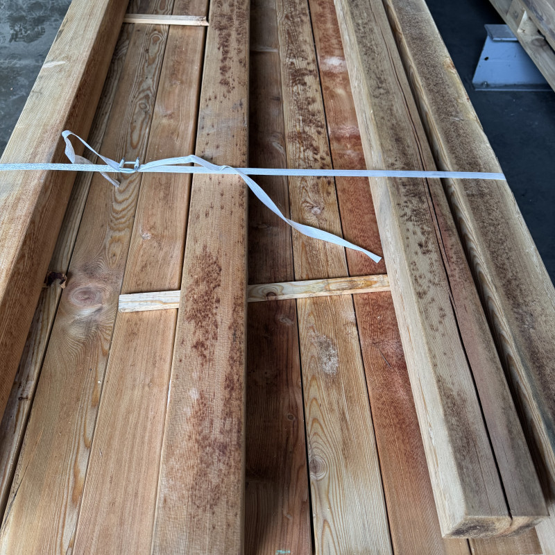 Pfosten aus sibirischer Lärche, 90 x 90 mm, C Sortierung