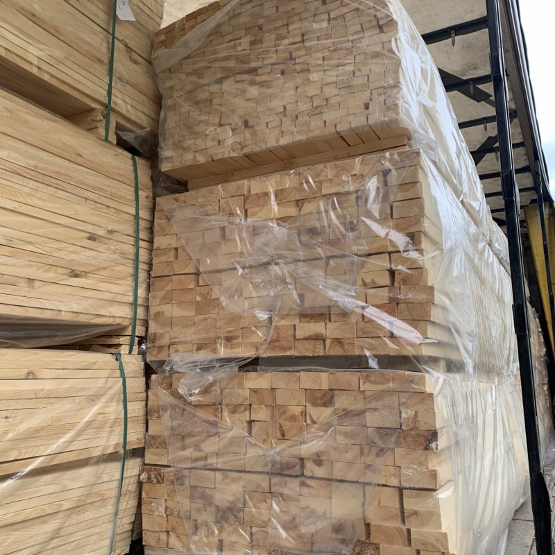 Rahmen aus Kiefer, sägerau, kammergetrocknet, 100 x 120 mm