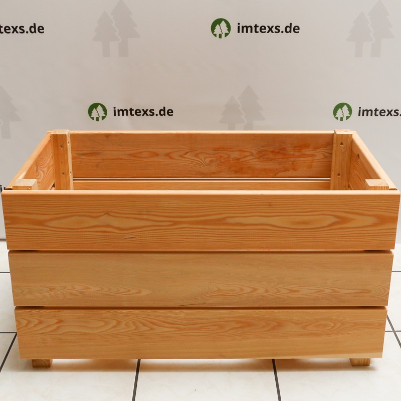 Hochbeet ohne Sichtschutz, aus Sibirischer Lärche, mit Pflanztrog, abnehmbare Abdeckleiste und mit Abdeckung, fertig montiert.