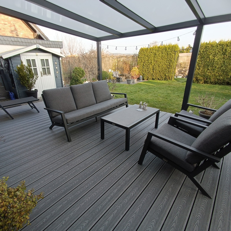 WPC Terrassendiele in Holzoptik, 25 x 148 mm, Wellenstruktur / fein, Grau