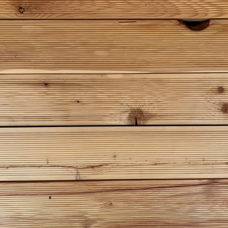 Terrassendielen geriffelt, 27 x 140 mm, C Sortierung.