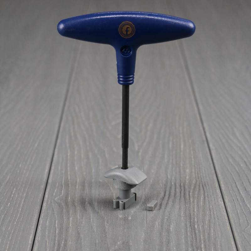 Bausatz, FeelingWood WPC Premium Terrassendiele in Holzoptik, 25 x 150 mm, Wellenstruktur, Antik