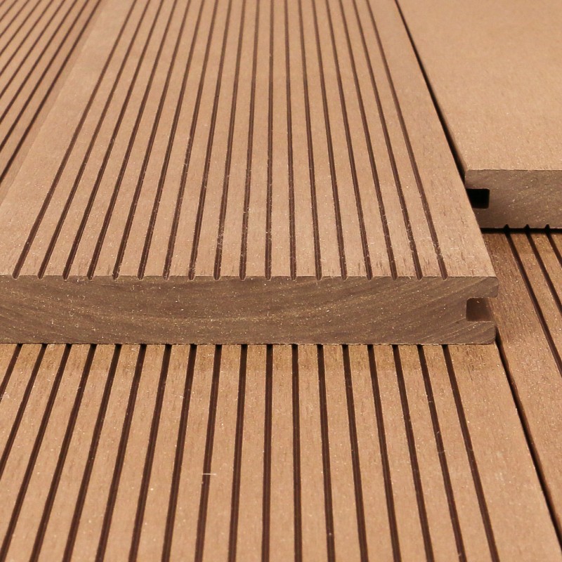 Bausatz, WPC Terrassendiele Massiv, 20 x 140 mm, glatt / fein, Hellbraun