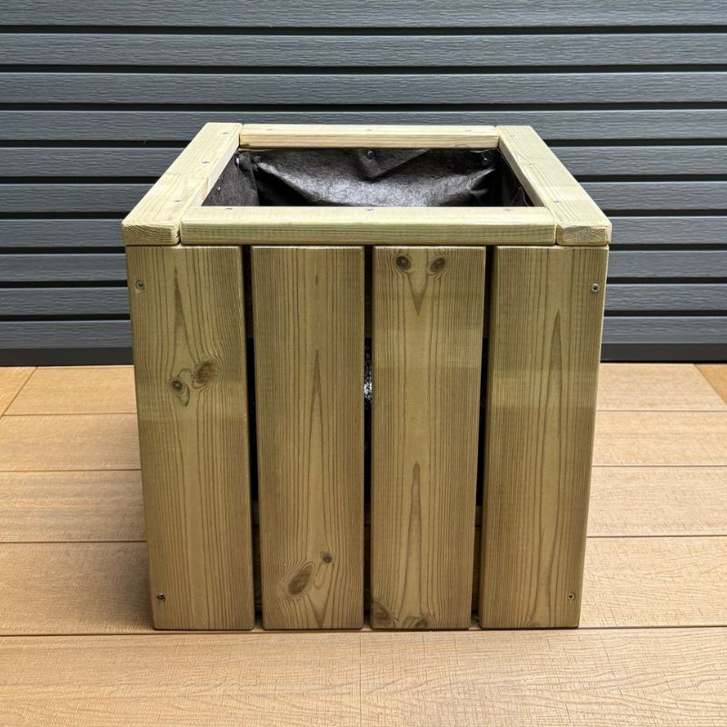 Hochbeet "Atrium", Quadratischer Pflanzkübel, aus nordischem Kiefernholz