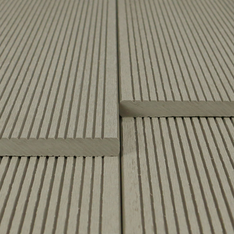 WPC Abschlussleiste in Holzoptik, 11 x 140 mm, Wellenstruktur / fein, Eiche