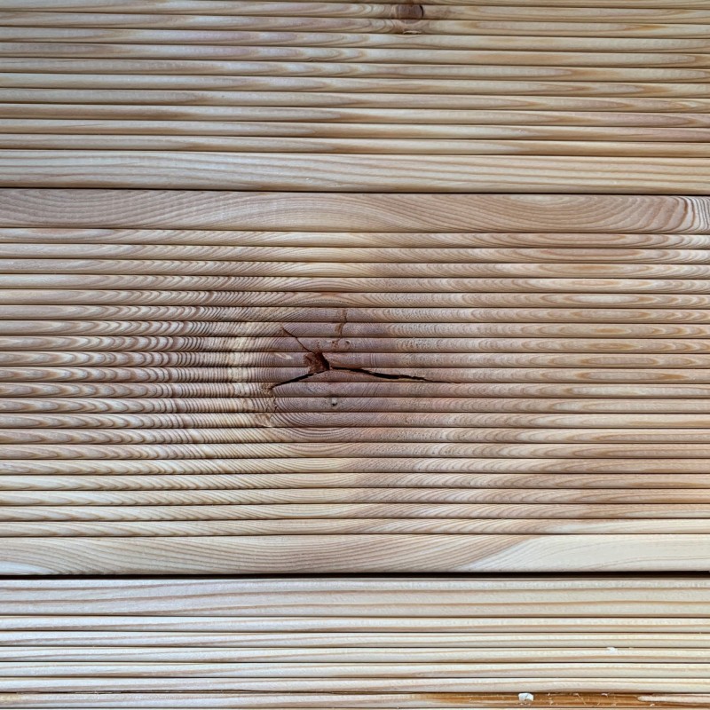 Terrassendielen geriffelt, 27 x 140 mm, C Sortierung.