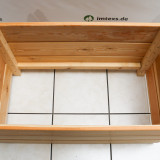 Hochbeet ohne Sichtschutz, aus Sibirischer Lärche, mit Pflanztrog, abnehmbare Abdeckleiste und mit Abdeckung, fertig montiert.