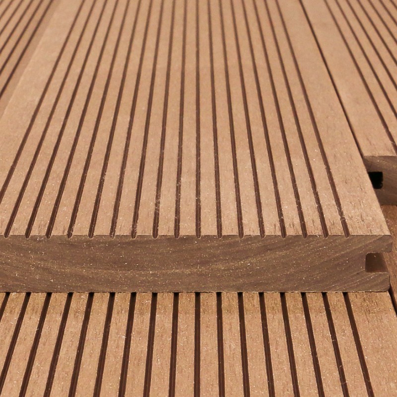 Bausatz, WPC Terrassendiele Massiv, 20 x 140 mm, glatt / fein, Hellbraun